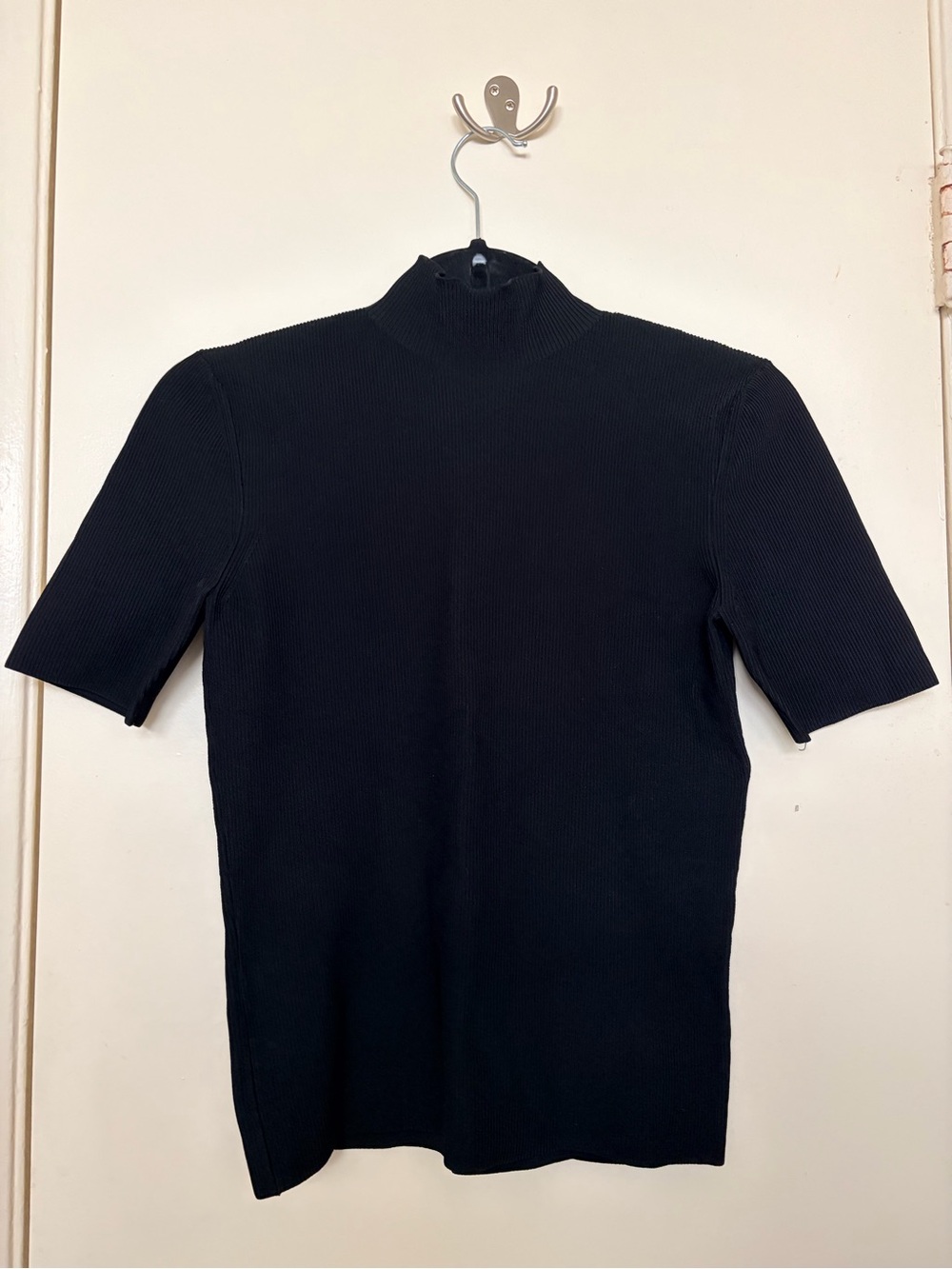 Calvin Klein Black Ribbed Short-Sleeve Mock Neck Top
